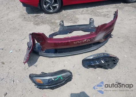 2019 Jeep Cherokee Latitude Fwd z USA, uszkodzony, nr VIN 1C4PJLCB6KD221642